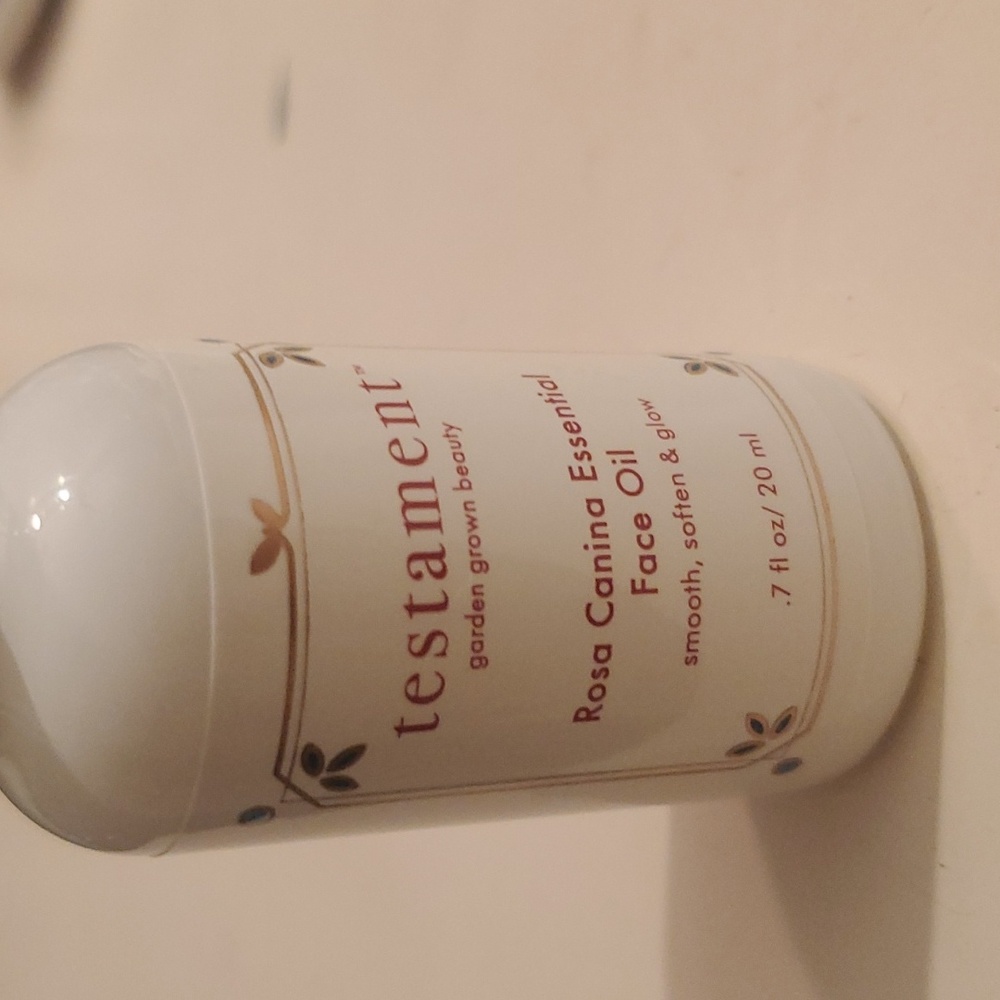 testament rosa canina face oil
